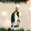 Old World Christmas Blown Glass Emperor Penguin With Chick Ornament 2 Old World Christmas Blown Glass Emperor Penguin With Chick Ornament -Glitter Shop 16058 1 387x